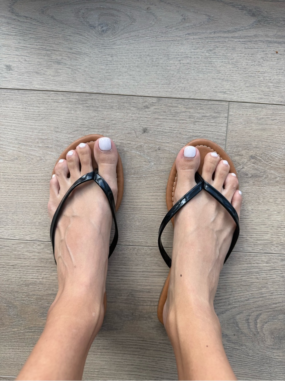 Dollcake Black T-Strap Brown Footbed Women's Sandals